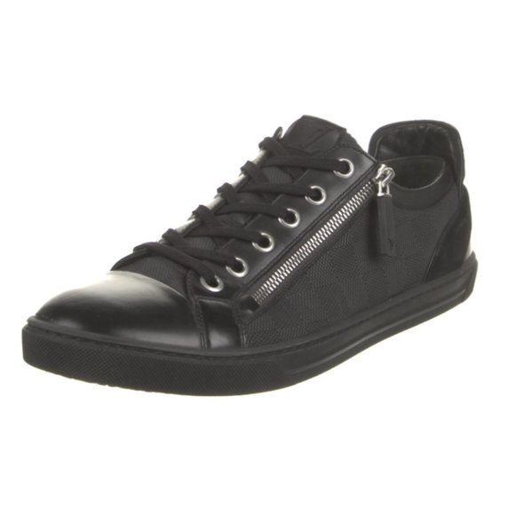 US Size 10 Men's Louis Vuitton Black Sneakers in Like-new condition (LV size 9) - Picture 4 of 5